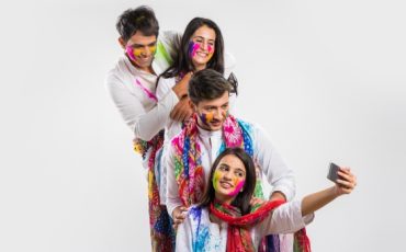 Dress code for Holi in office