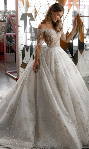 Floral Lace Wedding Dress 1